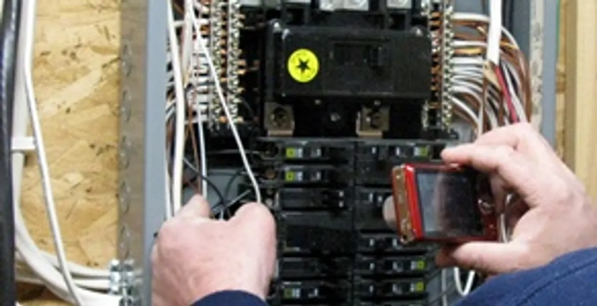 Home electrical inspection of circuit breaker panel by licensed electrician in Saint Petersburg, FL